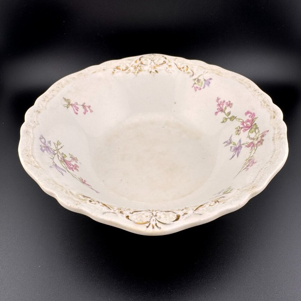 Antique Johnson Bros 1902 Embossed Floral Bowl - Vintage Cottagecore Decor - Picture 4 of 10